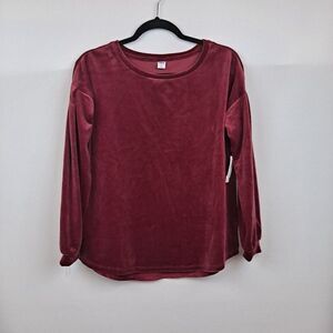 Gap Ladies Pullover velveteen top NWOT